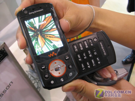 �����ƶ����ᰮ����W900cͼƬ���� ��6�� -ZOL�йش����ߵ�6��