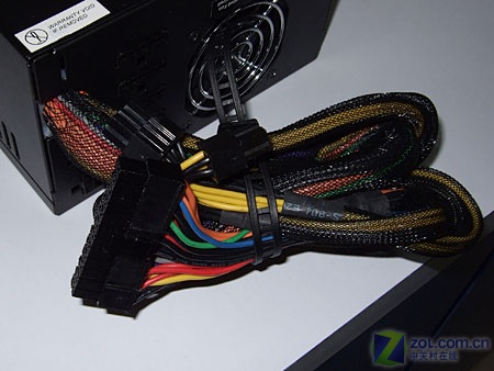 ���ϣ�Seasonic��M12-700ͼƬ���� ��8�� -ZOL�йش����ߵ�8��