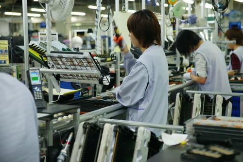 联想为提升品牌形象计划在美建PC工厂