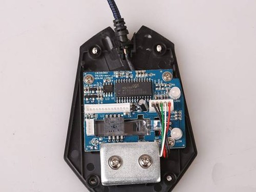 　凌豹牧马人全背光游戏鼠标深度拆解 