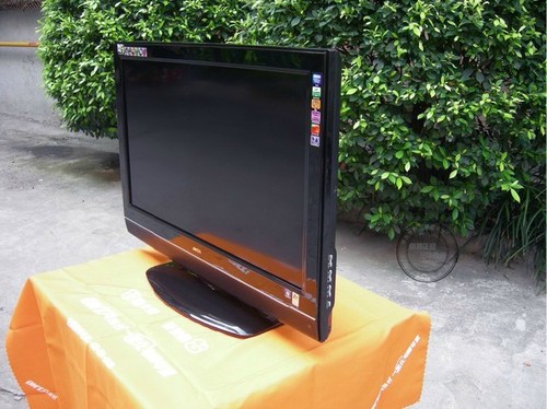 娱乐至上 昂台32寸四核电脑一体机热销_广州一