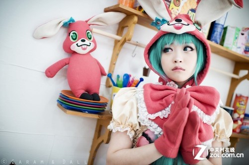 游戏频道 动漫周边 cosplay ></p></a> 正文    【导言】韩国螺旋猫组合成员