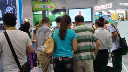 惊喜活动high不停 乐泡Macworld展会人气爆棚