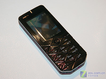ŵ���ǣ�NOKIA��7500ͼƬ���� ��21�� -ZOL�йش����ߵ�21��