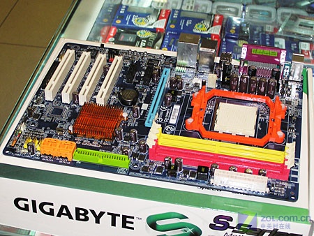 ���Σ�GIGABYTE��GA-M52S-S3PͼƬ���� ��6�� -ZOL�йش����ߵ�6��