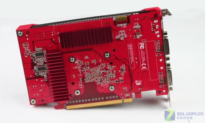 �����ױ� ȫ����Ƭ1GB 8600GTӦ�ý���ͼƬ����,ͼ2-ZOL�йش����ߵ�2��