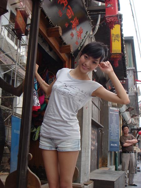 ˭��ǿ��8��2000Ԫ��������Ƭ�������ͼƬ����,ͼ16-ZOL�йش����ߵ�16��