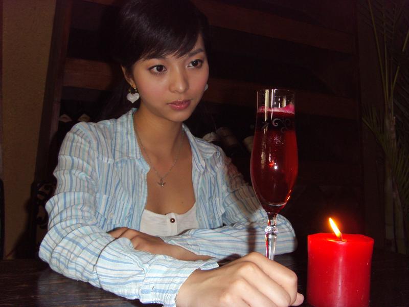 ˭��ǿ��8��2000Ԫ��������Ƭ�������ͼƬ����,ͼ6-ZOL�йش����ߵ�6��