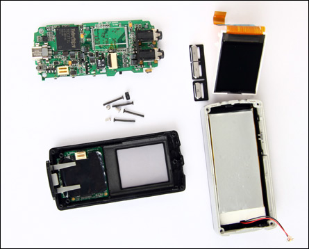 60Сʱ���ŵ����콢 iAUDIO I7�ڲ���̽��ͼƬ����,ͼ13-ZOL�йش����ߵ�13��