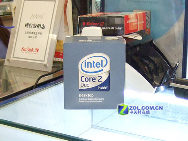 Intel���2˫�� E4400(��)ͼƬ���� ��4�� -ZOL�йش����ߵ�4��