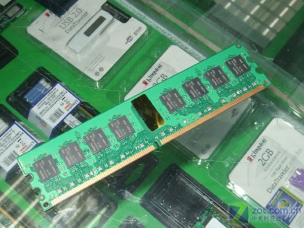 �ִ���Hynix��1GB DDR2 667ͼƬ���� ��4�� -ZOL�йش����ߵ�4��