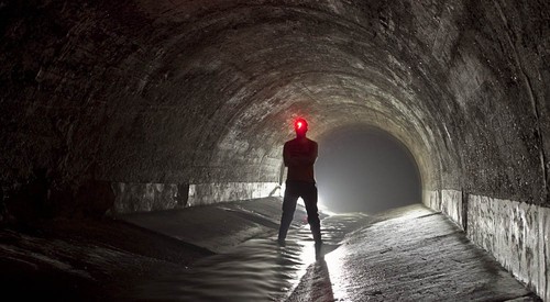 秘境追踪 城市中的探险者记录精彩影像_数码影