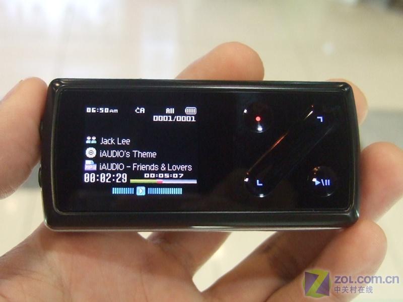 60Сʱ���� 4GB iAUDIO 7����1380ԪͼƬ����,ͼ1-ZOL�йش����ߵ�1��