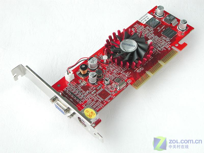 ��ƽ�񵽻ʵ� NVIDIA��Ʒ14�귢չ�ع�ͼƬ����,ͼ11-ZOL�йش����ߵ�11��