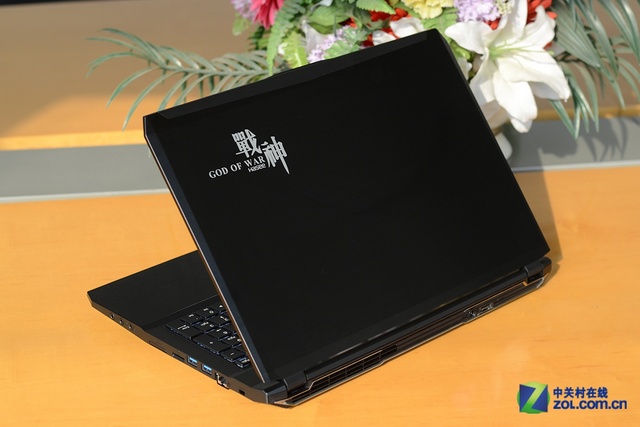 丰富超多接口 实拍神舟战神Z7游戏本_神舟 战