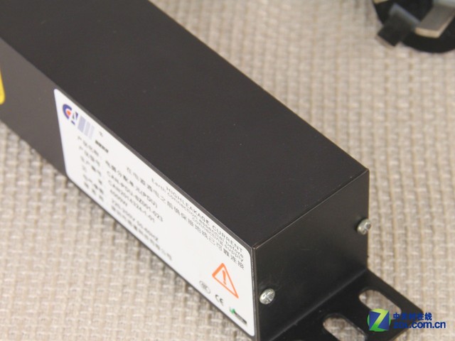 保时捷推出立异模块化电动轿车充电站