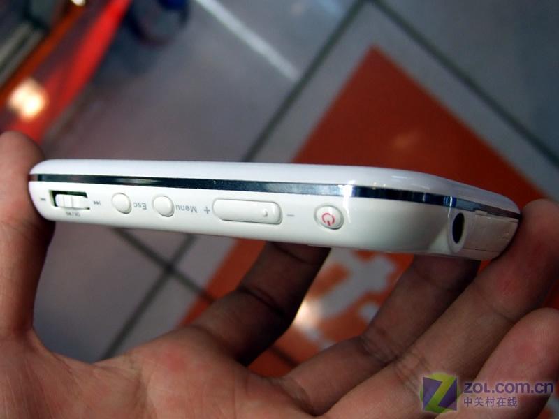 ������E898��2GB��ͼƬ���� ��32�� -ZOL�йش����ߵ�32��
