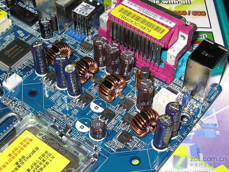 ���棨Asrock��Wolfdale1333-D667ͼƬ���� ��8�� -ZOL�йش����ߵ�8��