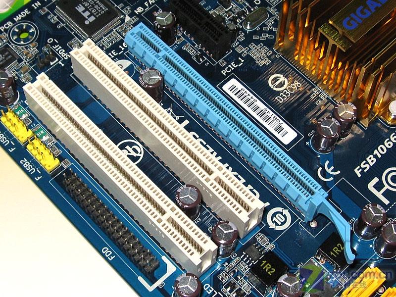 ���Σ�GIGABYTE��GA-73VM-S2ͼƬ���� ��4�� -ZOL�йش����ߵ�4��