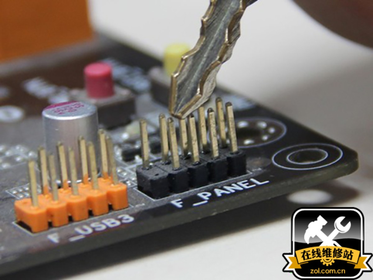 电脑组装点不亮