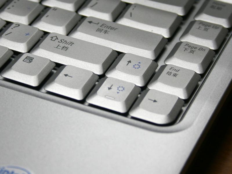 ������DELL��Inspiron 1420��S520323CN��ͼƬ���� ��37�� -ZOL�йش����ߵ�37��