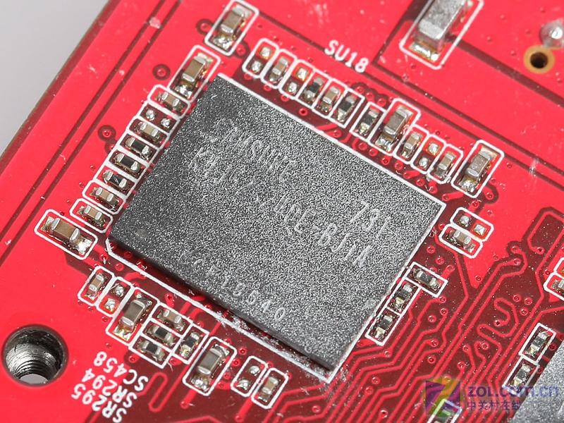 Gainward�����N��8800GS 768M���ǰ�ͼƬ���� ��3�� -ZOL�йش����ߵ�3��