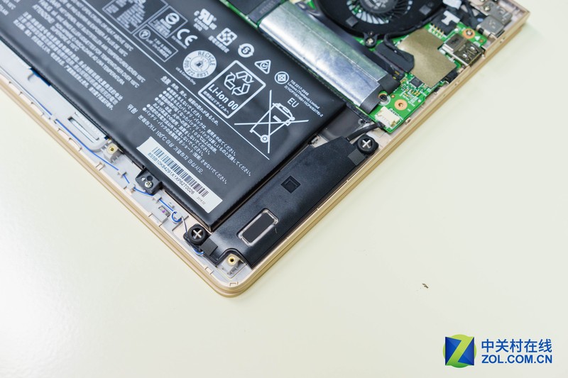 【高清图】颜值征服白领 联想小新Air13轻薄本