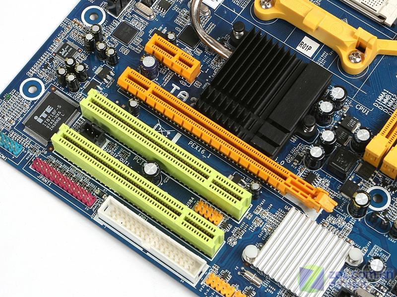 ӳ̩��BIOSTAR��TA780G M2+ͼƬ���� ��14�� -ZOL�йش����ߵ�14��