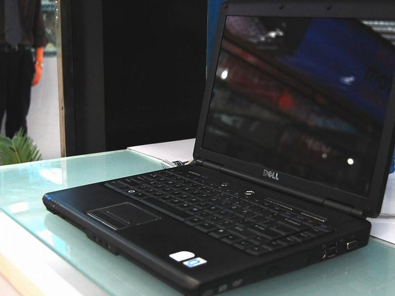 ������DELL��Vostro 1400��R520883CN��ͼƬ���� ��17�� -ZOL�йش����ߵ�17��