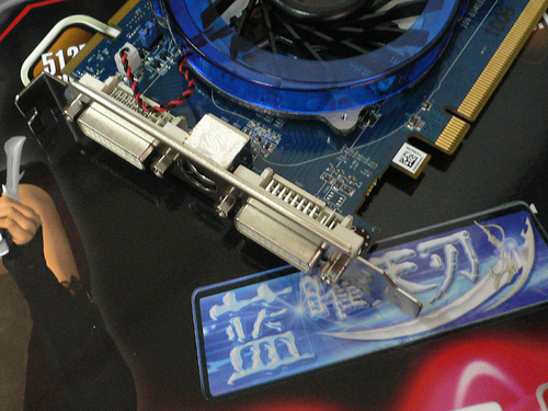 ������Sapphire��ʯHD3870�������� 512MͼƬ���� ��6�� -ZOL�йش����ߵ�6��