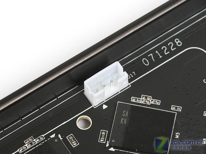 XFXѶ��9600GT 740I(PV-T96G-YHS)ͼƬ���� ��10�� -ZOL�йش����ߵ�10��