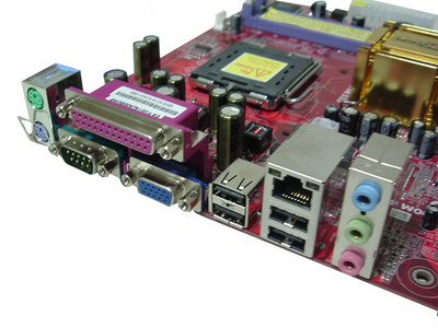 Intel 9ϵ���е�ٮٮ��  PCCHIPS M987GͼƬ����,ͼ5-ZOL�йش����ߵ�5��