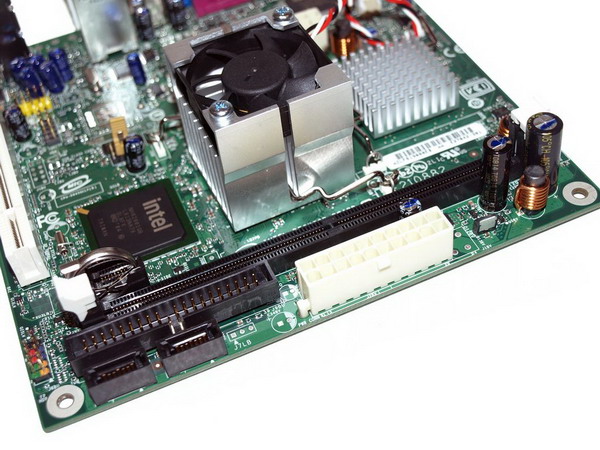 �͹���֮ս ��ʢNano PK Ӣ�ض�AtomͼƬ����,ͼ6-ZOL�йش����ߵ�6��
