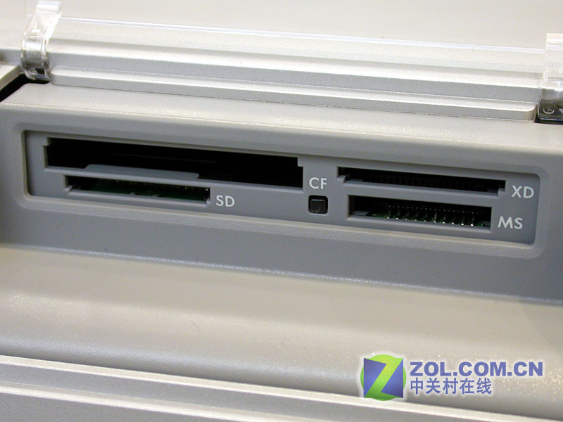 ���գ�HP��HP Photosmart 8238(Q3470D)ͼƬ���� ��8�� -ZOL�йش����ߵ�8��