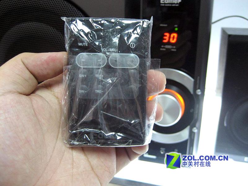 �����ߣ�Edifier��C3�г�ͼ ��1��
