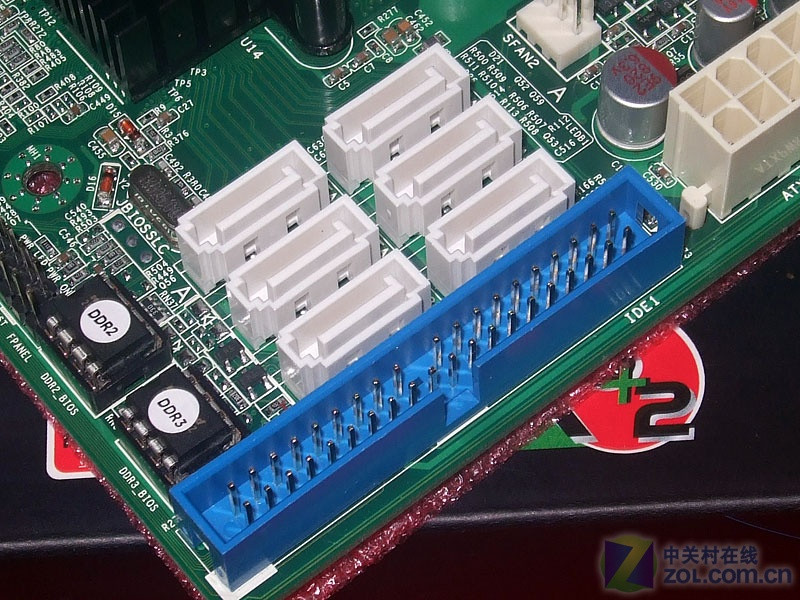 �߲ʺ磨Colorful��C.A785G TWIN V14ͼƬ���� ��8�� -ZOL�йش����ߵ�8��
