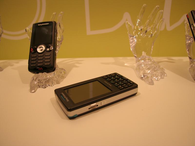 ���ᰮ���ţ�Sony Ericsson��M608cͼƬ���� ��49�� -ZOL�йش����ߵ�49��