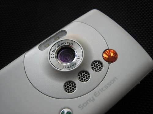 ���ᰮ���ţ�Sony Ericsson��W810cͼƬ���� ��99�� -ZOL�йش����ߵ�99��