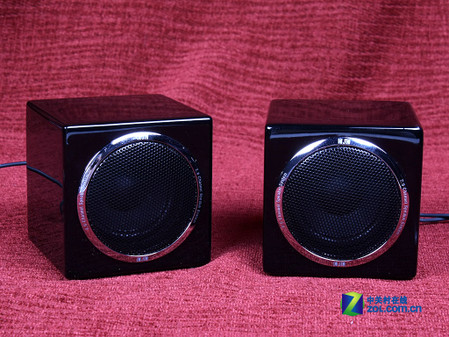 U盘\/SD直读笔记本音箱 创舰C-202评测