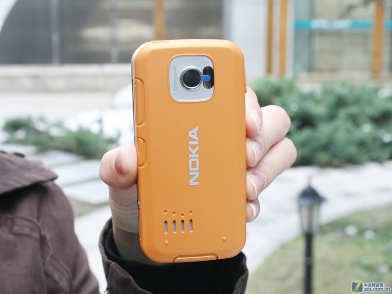 ŵ���ǣ�NOKIA��7610s����� ��1��