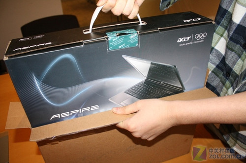 Acer 4745抵达ZOL 全国首测期待 