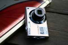 1200�����ش���Ļ �῵S4000����1300Ԫ 