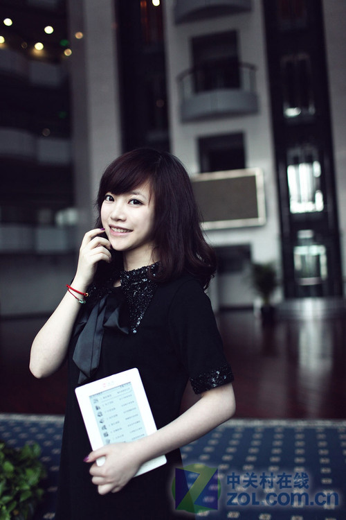 支持WiFi模块 汉王新秀F32美女图赏 