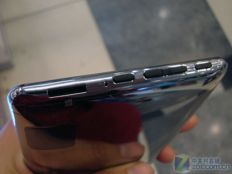 我在电视购物订购了新苹果手机,999元还送10