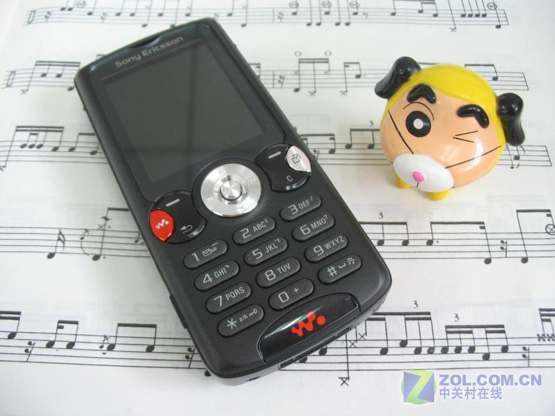 ���ᰮ���ţ�Sony Ericsson��W810cͼƬ���� ��89�� -ZOL�йش����ߵ�89��