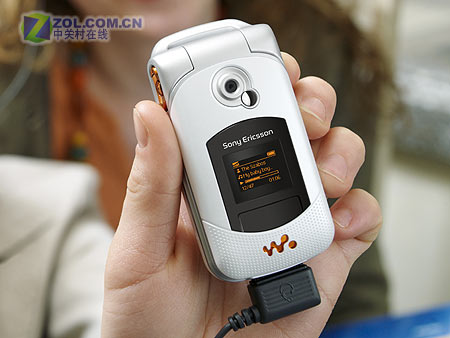 ���ᰮ���ţ�Sony Ericsson��W300cͼƬ���� ��102�� -ZOL�йش����ߵ�102��