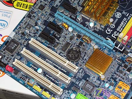 ���Σ�GIGABYTE��965P-DS3 (rev2.0)ͼƬ���� ��4�� -ZOL�йش����ߵ�4��