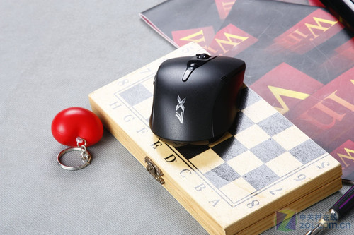 无线霸者登场 双飞燕X7新品野蛮图赏