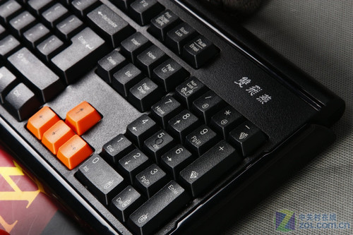 无线霸者登场 双飞燕X7新品野蛮图赏
