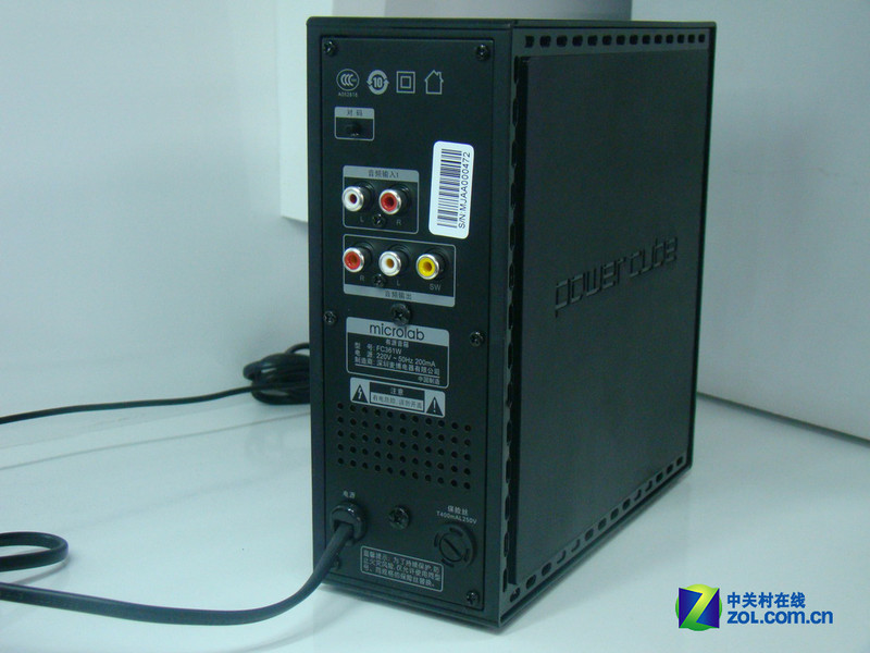 普通音箱如何连接功放 cebMhE30F3O4o.jpg